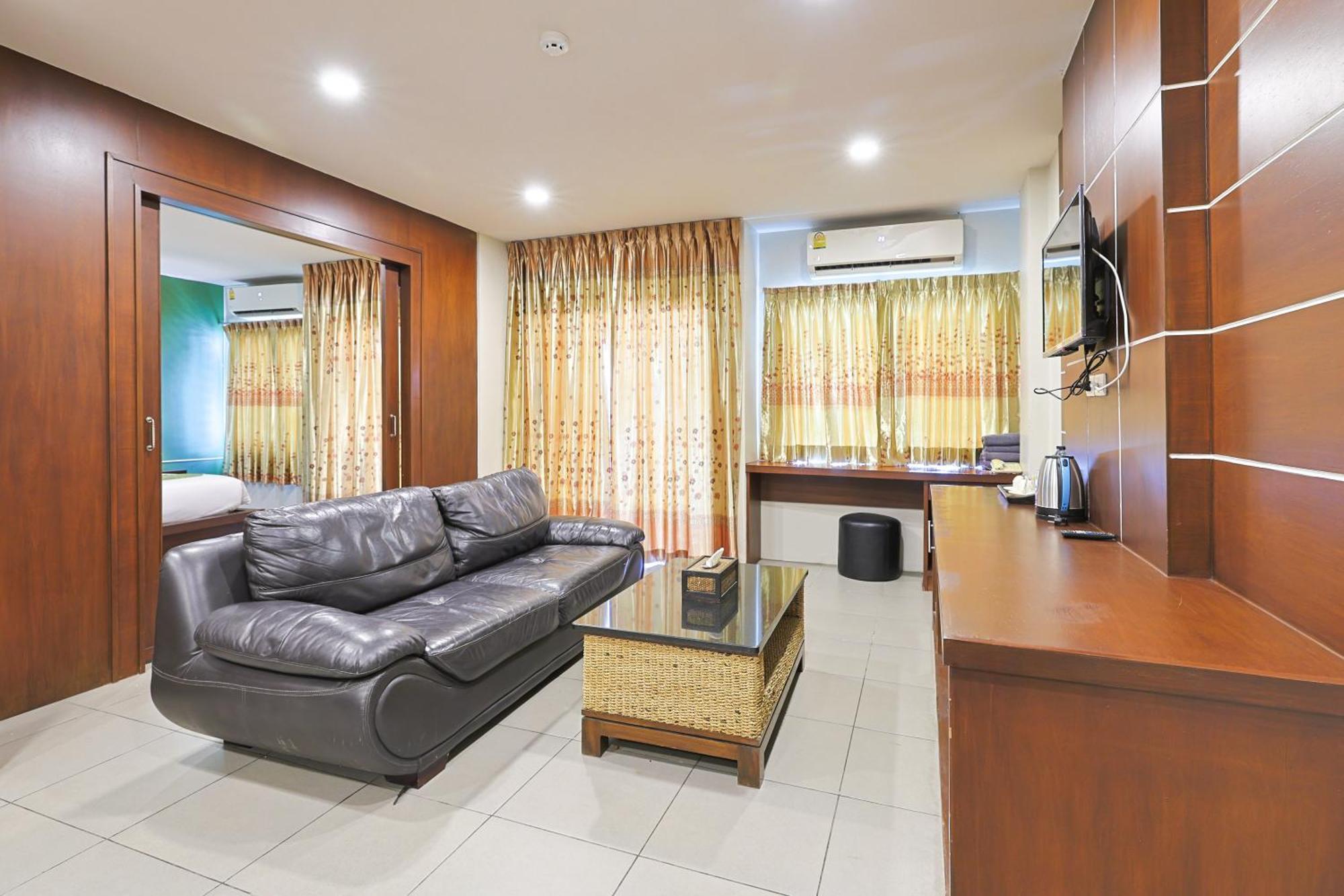 Gu Hotel Patong Phuket Room photo