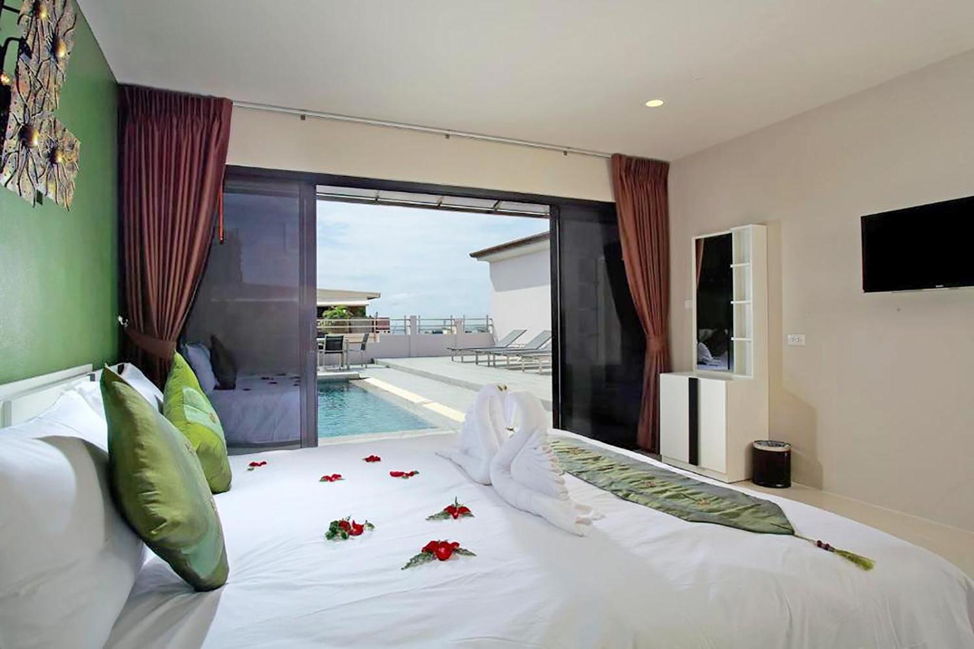 Gu Hotel Patong Phuket Exterior photo